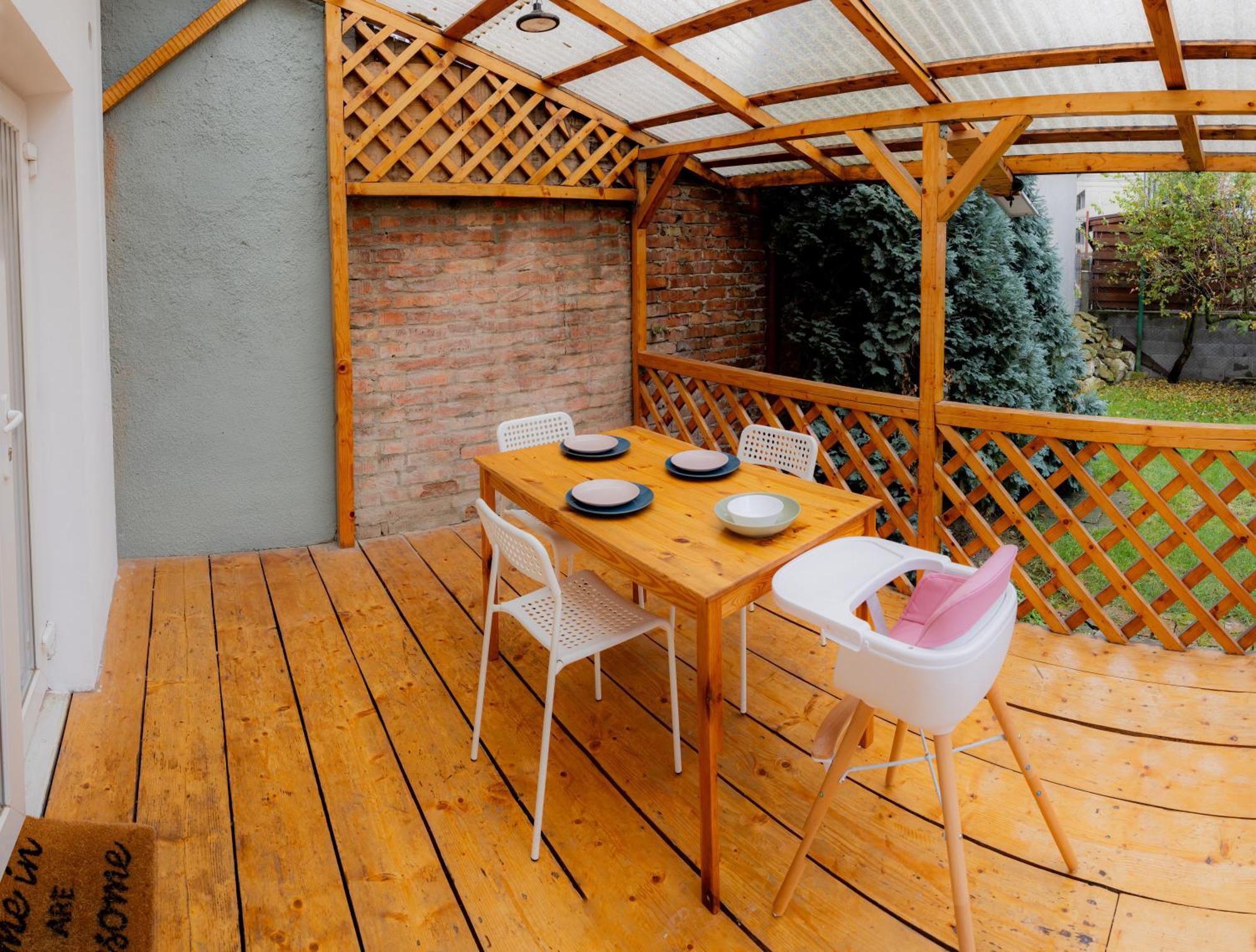 Homey Luxury- Entire House, Free Parking, Yard Cluj-Napoca Exterior photo